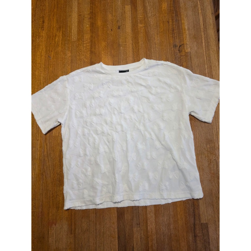 Disney Minnie Mouse Women Medium White Embossed Bow Pattern Short Sleeve Shirt